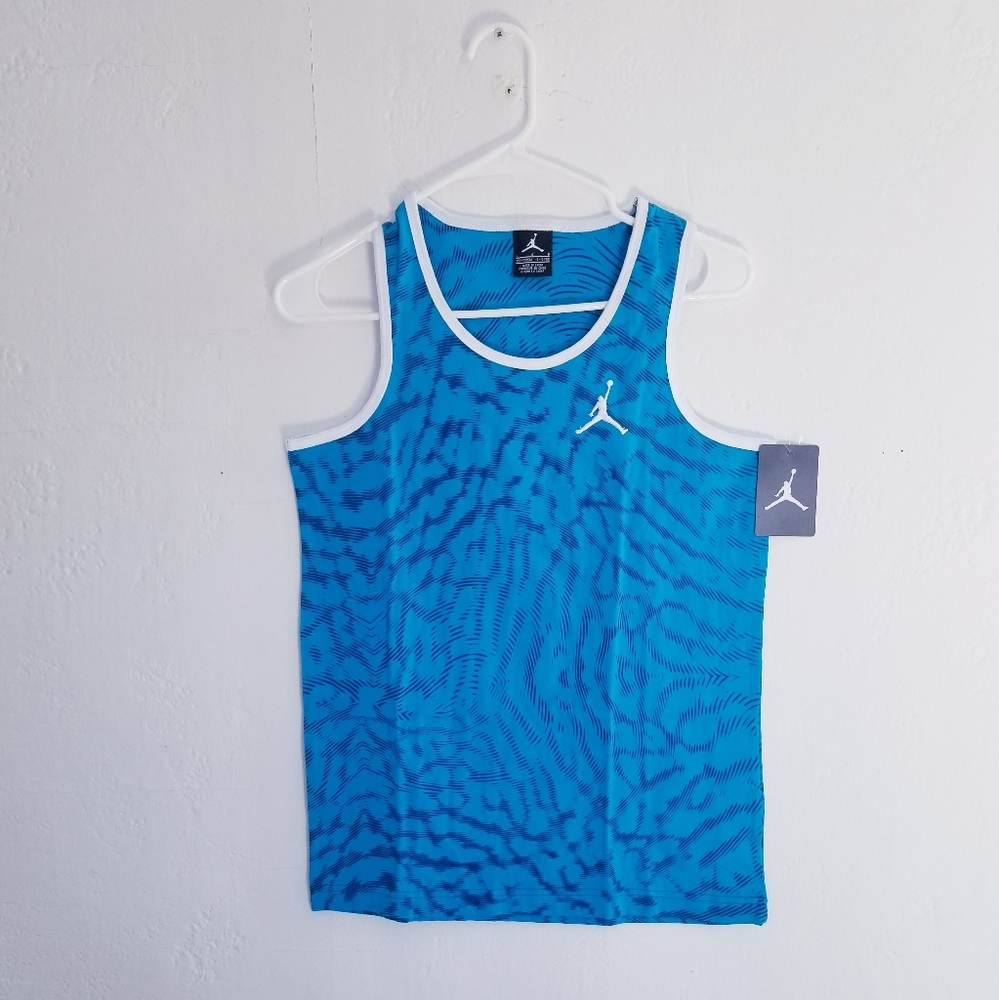 Jordan T Shirt Size L